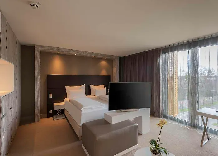 Doubletree By Hilton Schonbrunn *