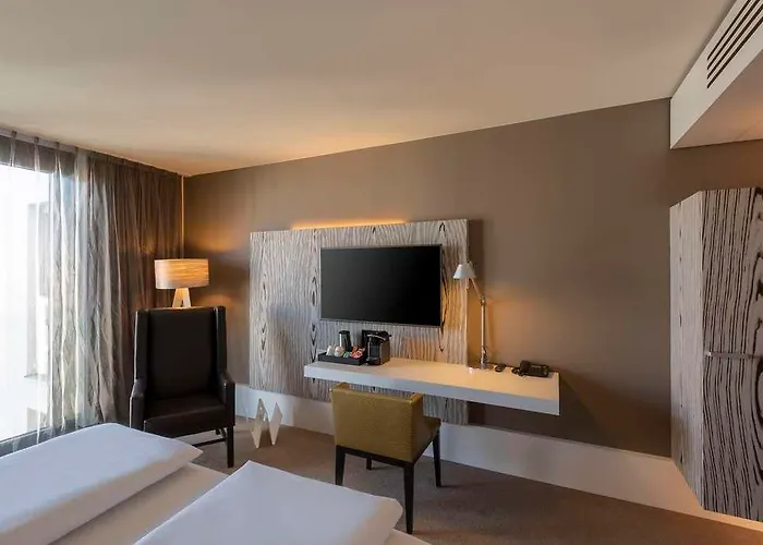 Doubletree By Hilton Schonbrunn * Viena