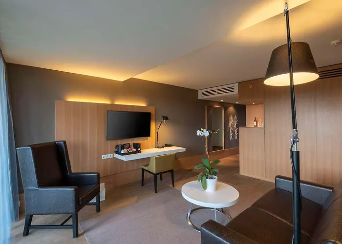 Doubletree By Hilton Schonbrunn Viena