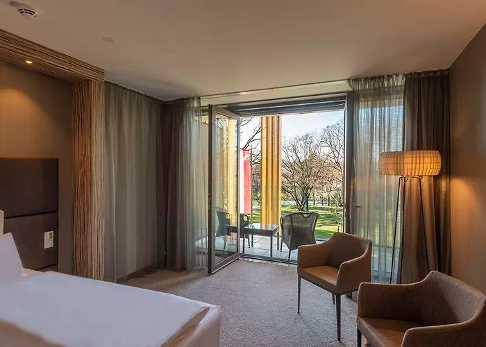 Doubletree By Hilton Schonbrunn Hotel