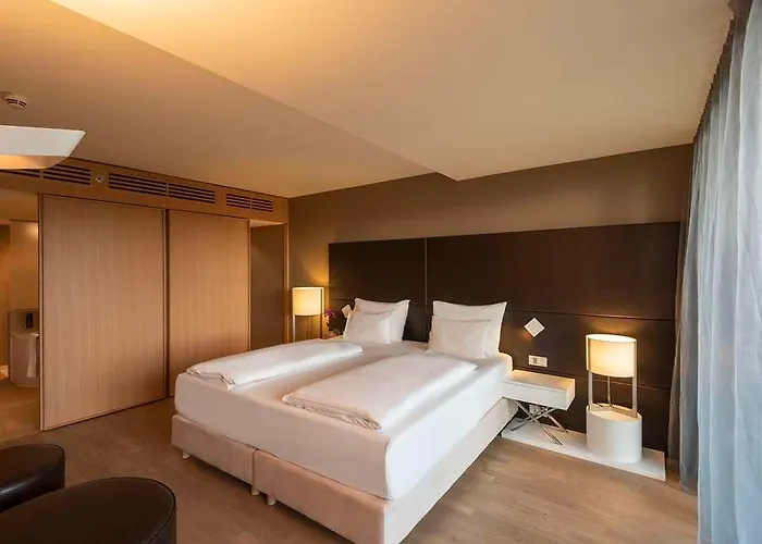 Doubletree By Hilton Schonbrunn *