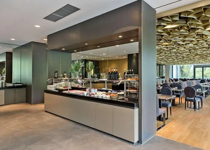 Hotel Doubletree By Hilton Schonbrunn Viena
